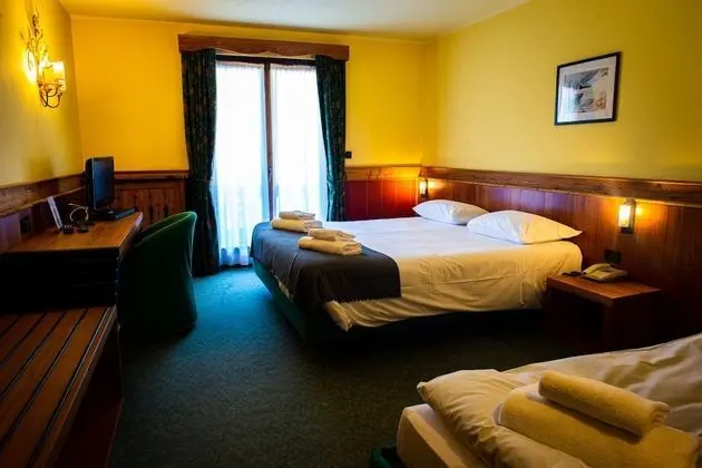 Üç Kişilik Oda, Balkon