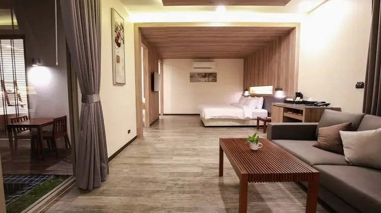 One Bedroom Pool Villa (No Kitchen)
