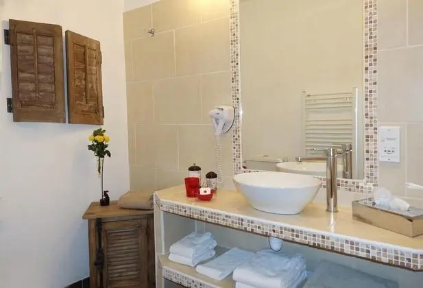 Chambre Double Supérieure climatisée