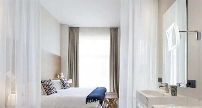 Süit, Göl Manzaralı