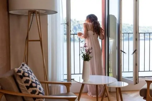 Süit, Göl Manzaralı