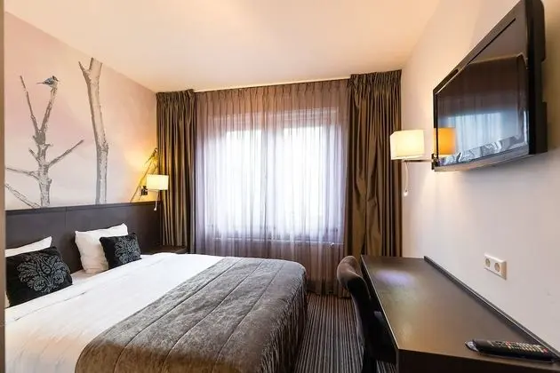 Comfort Tek Büyük veya İki Ayrı Yataklı Oda