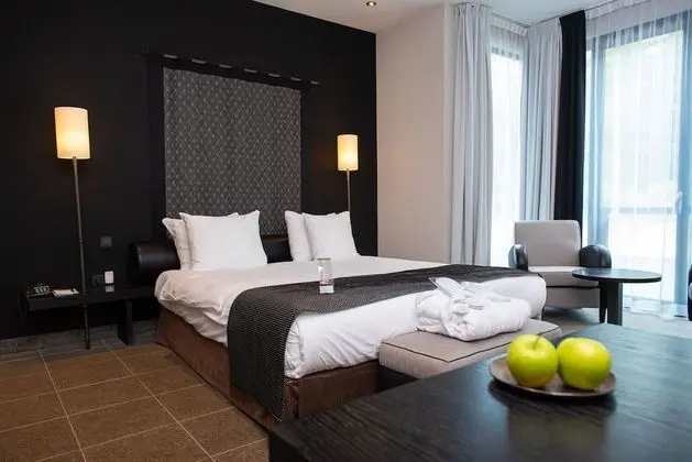 Grand Tek Büyük Yataklı Oda, 1 En Büyük (King) Boy Yatak, Bahçe Manzaralı