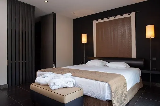 Standard Oda, 1 En Büyük (King) Boy Yatak