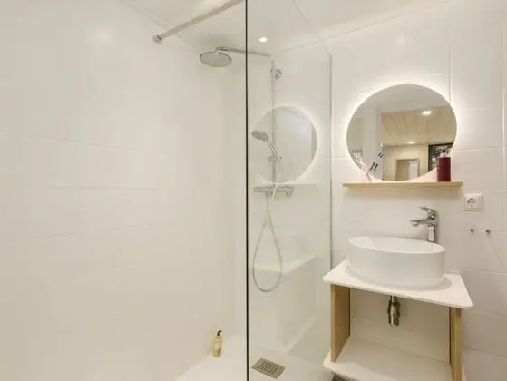 Premium Tek Büyük Yataklı Oda, Kanal Manzaralı