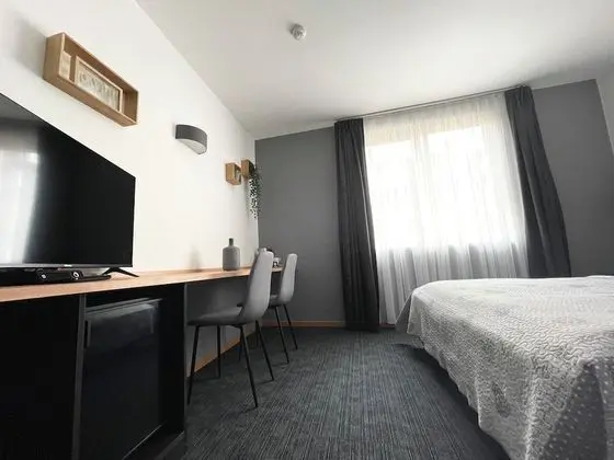 Tek Büyük veya İki Ayrı Yataklı Oda