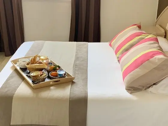 Standard Tek Büyük Yataklı Oda