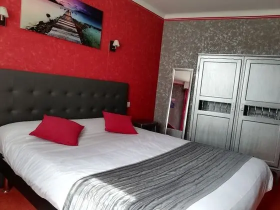 Comfort Tek Büyük Yataklı Oda