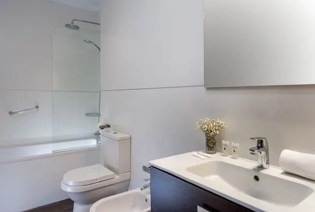 Tek Büyük veya İki Ayrı Yataklı Oda, Teras