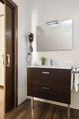 Tek Büyük Yataklı Oda (with extra bed)