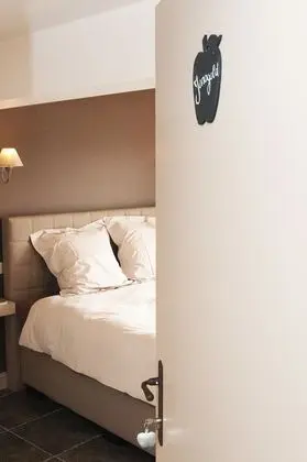 Comfort Oda, 1 Büyük (Queen) Boy Yatak