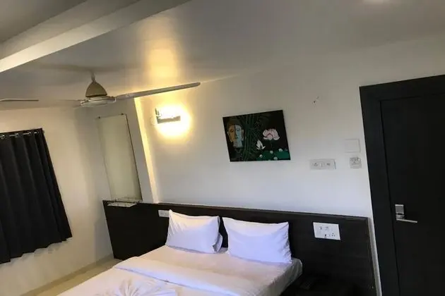Deluxe Tek Büyük Yataklı Oda, Balkon