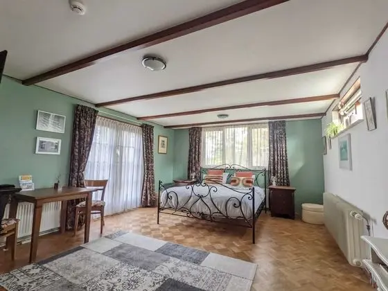 Deluxe Oda