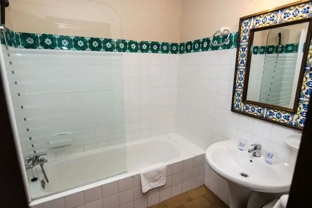 Standard Tek Büyük Yataklı Oda, Zemin Kat