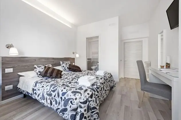 Tek Büyük Yataklı Oda