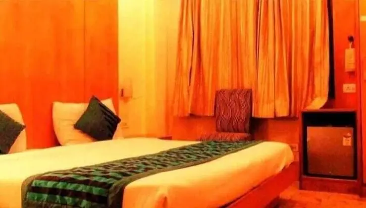 Standard Oda, 1 Çift Kişilik Yatak, Sigara İçilmez