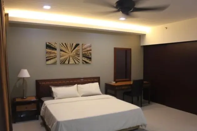 Deluxe Stüdyo, 1 En Büyük (King) Boy Yatak, Havuz Manzaralı