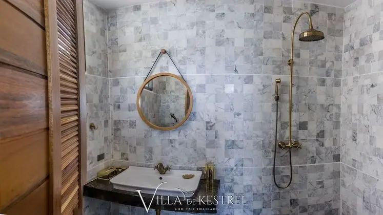 2 Bedrooms Villa