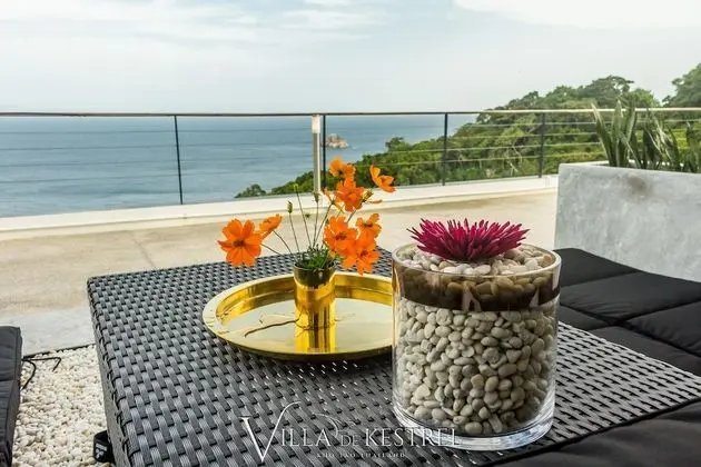 3 Bedrooms Villa