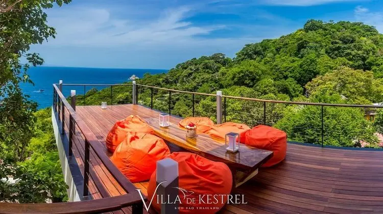 3 Bedrooms Villa