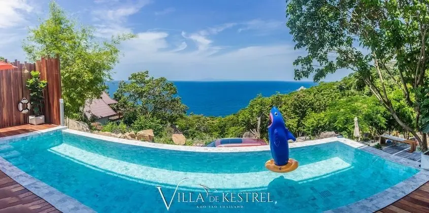 3 Bedrooms Villa
