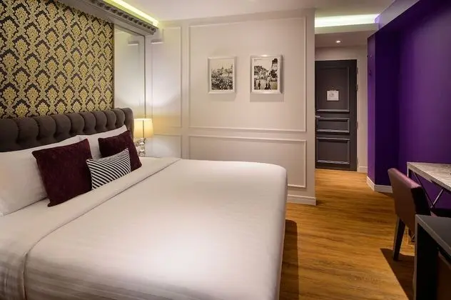 Classic Tek Büyük Yataklı Oda