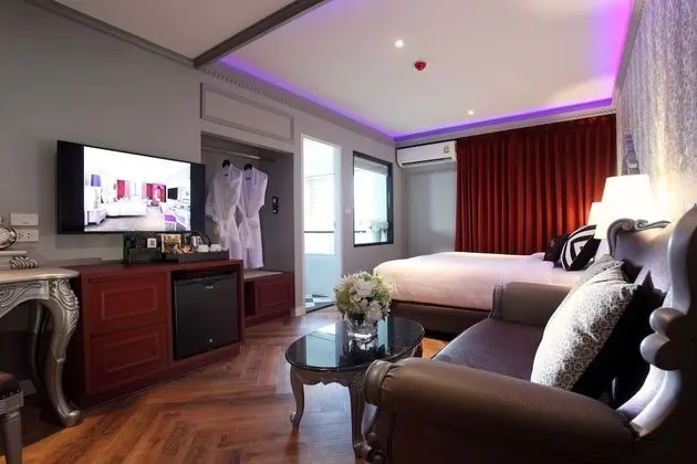 Premier Tek Büyük Yataklı Oda, Sıcak Su Küveti (Street View)
