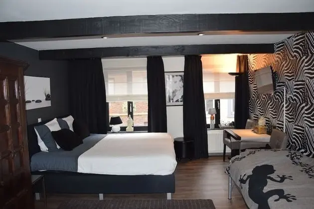 Deluxe Üç Kişilik Oda, Şehir Manzaralı (Zazou)