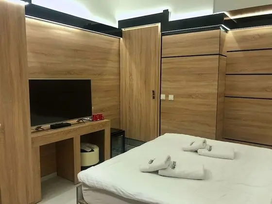 Economy Twin Room (Without Window)