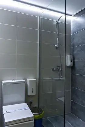 Economy Twin Room (Without Window)