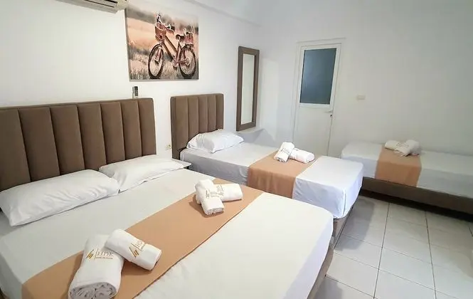 Standard Dört Kişilik Oda