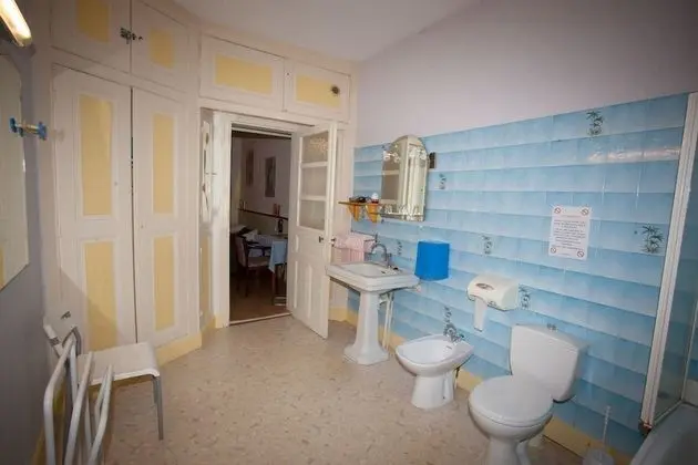 Standard Tek Büyük Yataklı Oda, Küvet