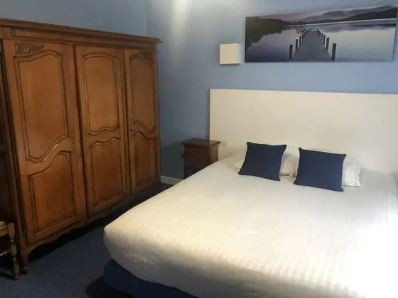 Comfort Tek Büyük Yataklı Oda