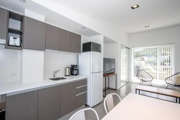 Deluxe Stüdyo Süit, 2 Büyük (Queen) Boy Yatak, Balkon, Okyanus Manzaralı