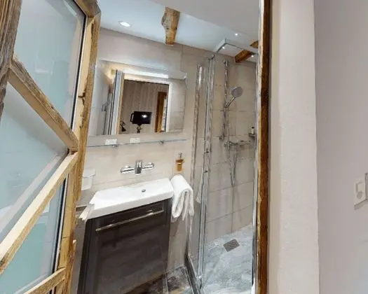 Deluxe Üç Kişilik Oda