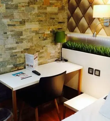 Classic Tek Büyük Yataklı Oda