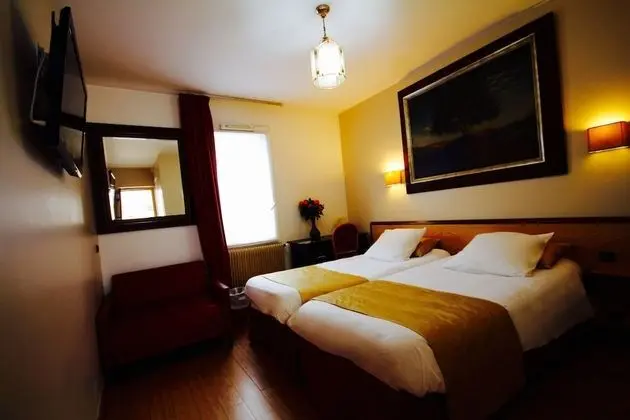 Classic Tek Büyük Yataklı Oda