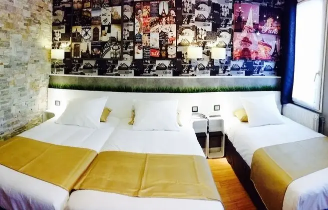 Classic Üç Kişilik Oda