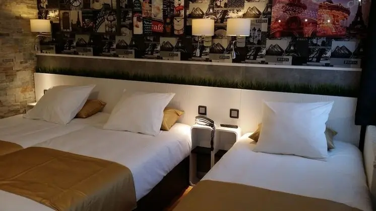 Classic Üç Kişilik Oda