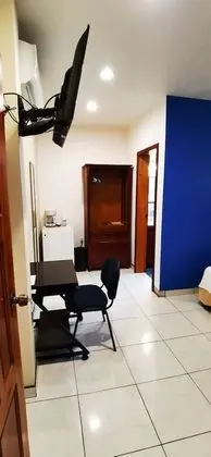 Premium Tek Büyük Yataklı Oda