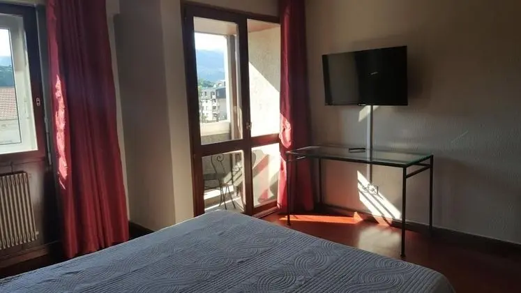 Classic Tek Büyük Yataklı Oda