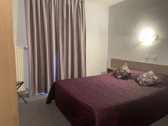 Comfort Tek Büyük Yataklı Oda