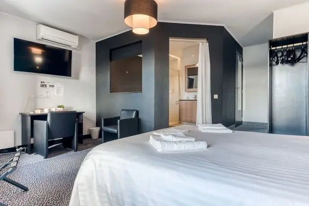 Tek Büyük Yataklı Oda