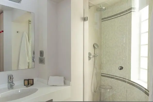 Oda, Avlu Manzaralı