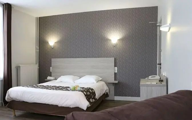 Comfort Tek Büyük Yataklı Oda