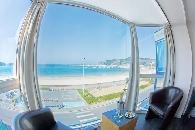 Tek Büyük Yataklı Oda, Teras, Deniz Manzaralı