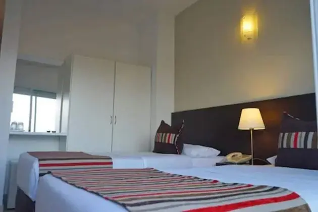 Standard Üç Kişilik Oda