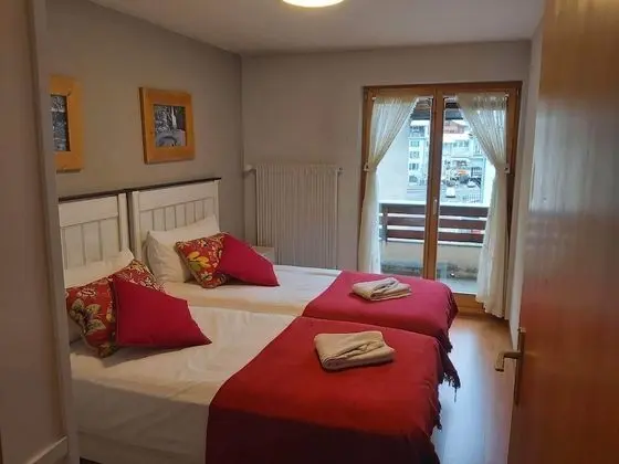 Comfort Tek Büyük veya İki Ayrı Yataklı Oda