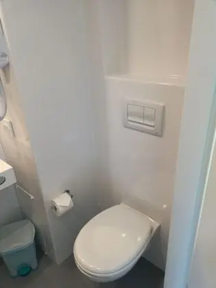 Chambre Quadruple Classique (Jonquille)