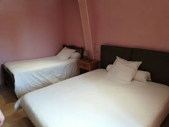 Classic Üç Kişilik Oda (Rose)